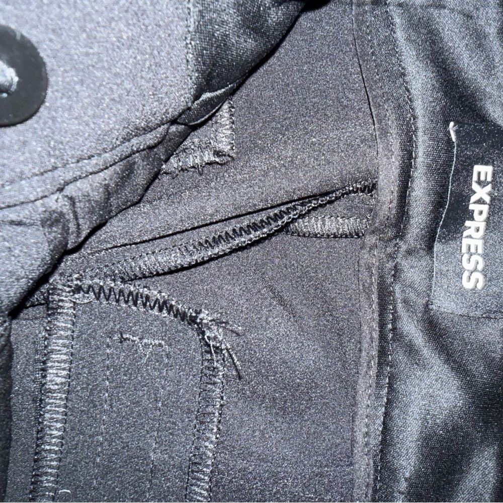 Express the Editor Black Skinny leg dress pants - Picture 3 of 4